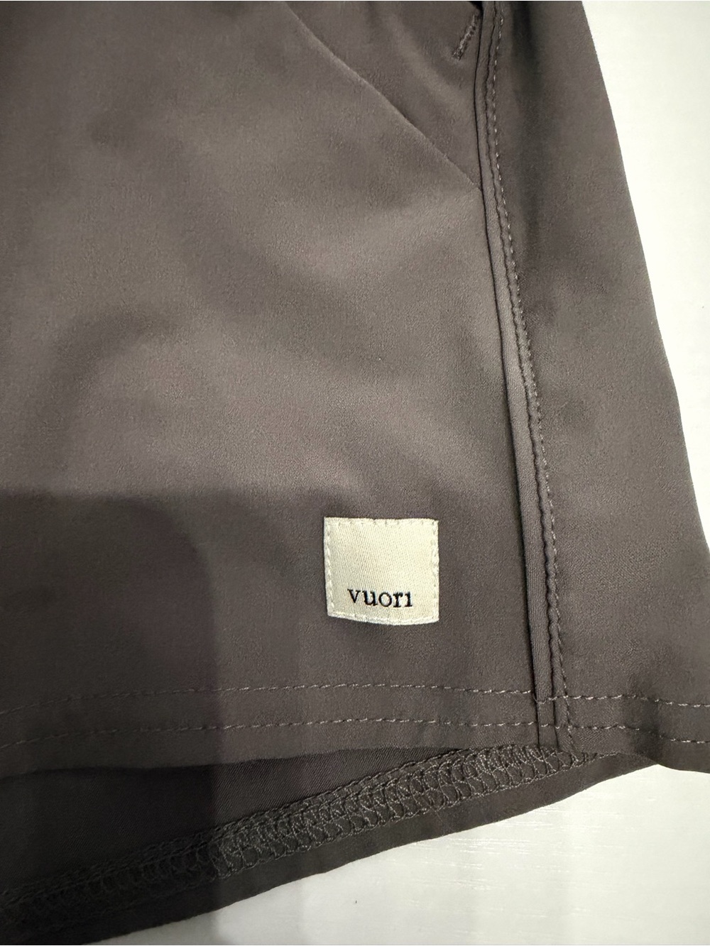 Vuori Matching Activewear Set - Medium Pose Plyo Tank & Small Dash Short 2.0 - Picture 3 of 8